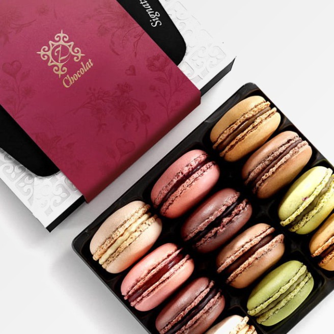 Signature Macarons
