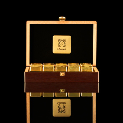 Saphir Or – 15 chocolats dorés à l'or 24 carats | zChocolat