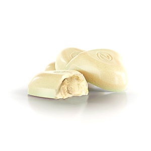 White chocolate ganache infused with Bourbon Vanilla cloaked in a delicious French white chocolate couverture.